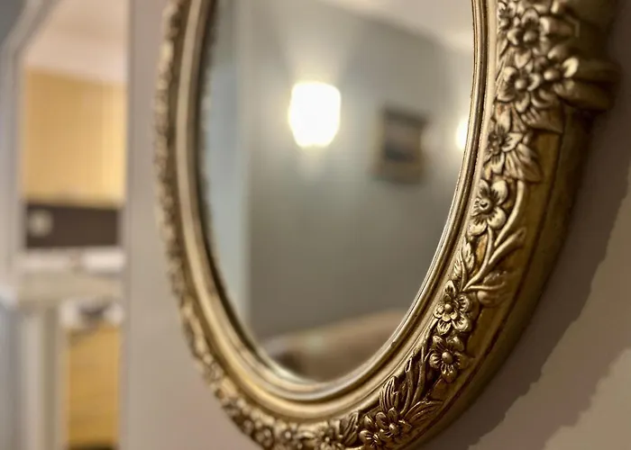 Cathédrale De à Vos Pieds - 348